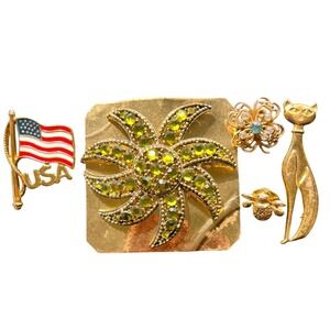 Vintage Retro Starfish Green Brooches Lot USA Flag Cat Flower Rhinestone Pins